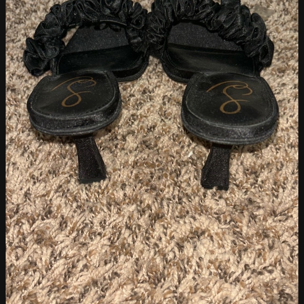 Sam Edelman Black Ruffled Sandals - Picture 3 of 4